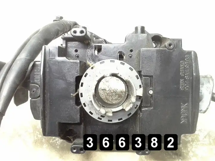 Volkswagen (1984 - 1991) 131A-3220 Другие включатели / ручки/ переключатели — фото 3