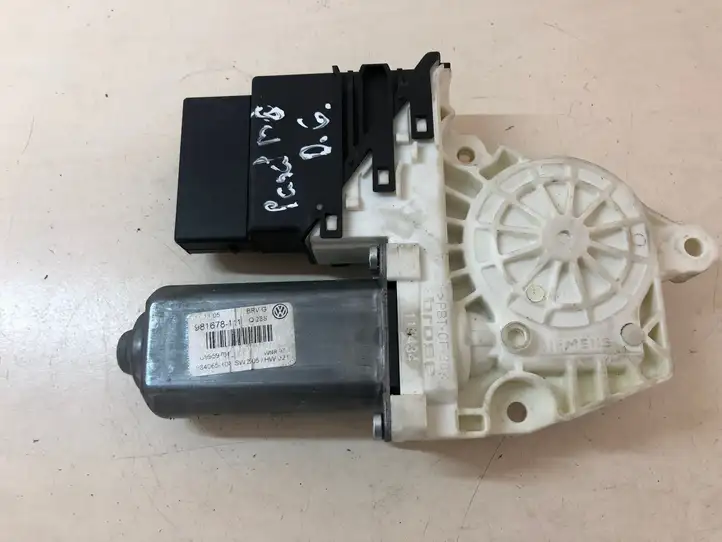 Volkswagen PASSAT B6 (2005 - 2010) 3C9959704 Стеклоподъемник задней двери — фото 1