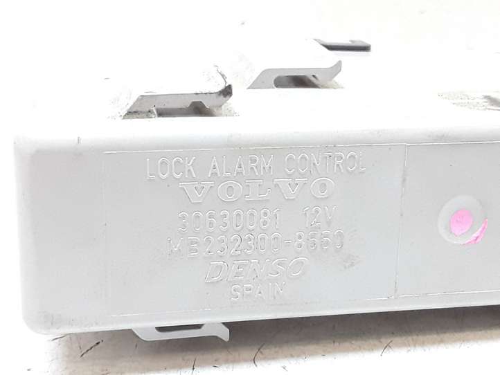 Volvo S40 (2000 - 2004)  30630081 Блок управления центрального замка