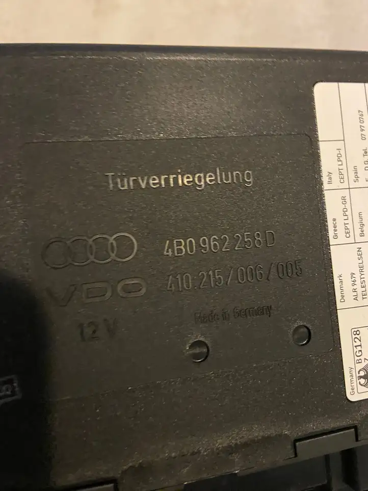 Audi A6 S6 C6 4F (2004 - 2008) 4B0962258D Модуль комфорта — фото 2