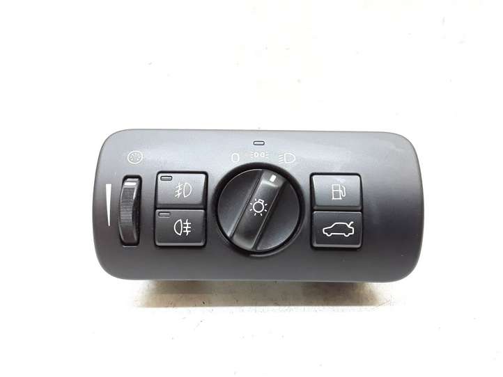 Volvo V70 (2007 - 2013)  30739414 Включатель фонарей