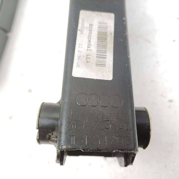 Audi A6 (2004 - 2008)  4F1723140 Тормозная педаль
