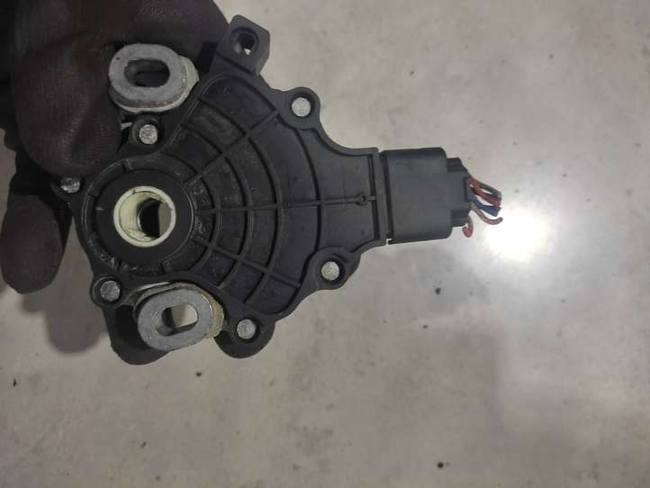 Kia Niro (2016 - )  427002B000 Индикатор передач