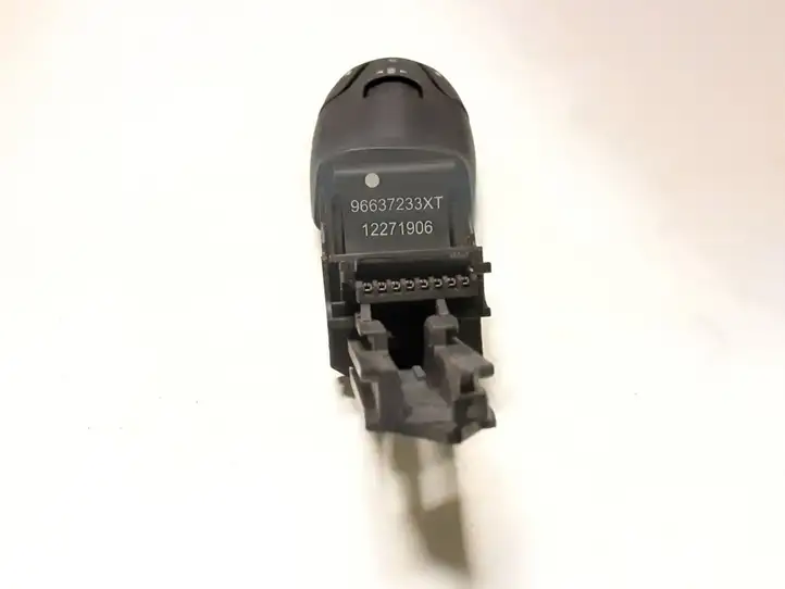 Peugeot 3008 I (2008 - 2015) 96637233XT Кнопки на рулевом колесе — фото 4