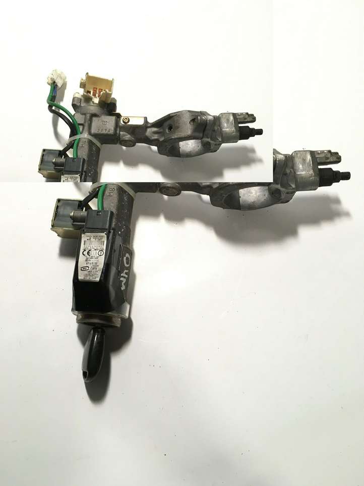 Toyota Land Cruiser (J120) (2002 - 2009)  8978335030 Замок зажигания