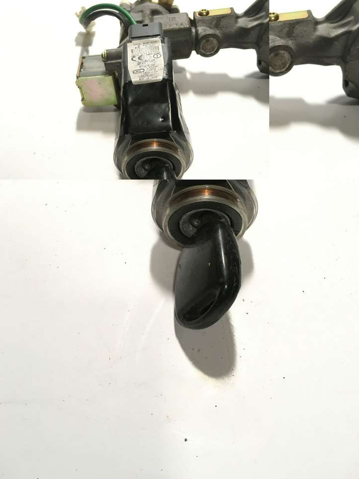 Toyota Land Cruiser (J120) (2002 - 2009)  8978335030 Замок зажигания