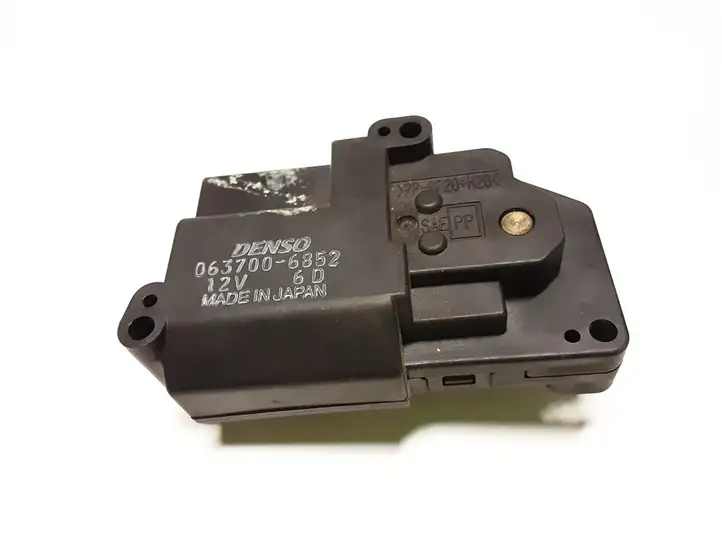 Land Rover Discovery (1998 - 2004) 0637006852 Двигатель задвижки потока воздуха — фото 1