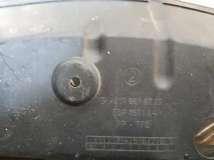 Mercedes-Benz E A207 (2010 - 2017) A2078890225 Накладка крыла — фото 2