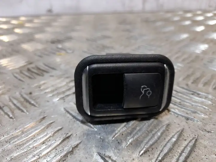 Mercedes-Benz E A207 (2010 - 2017) A2079057901 Кнопка закрытия крышки багажника — фото 1