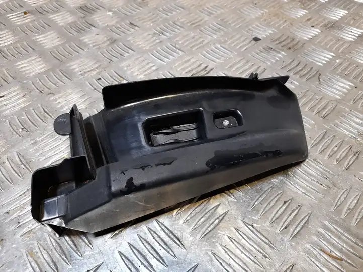 Audi A4 S4 B8 8K (2011 - 2015) 8K0857791A Прочие детали салона — фото 1