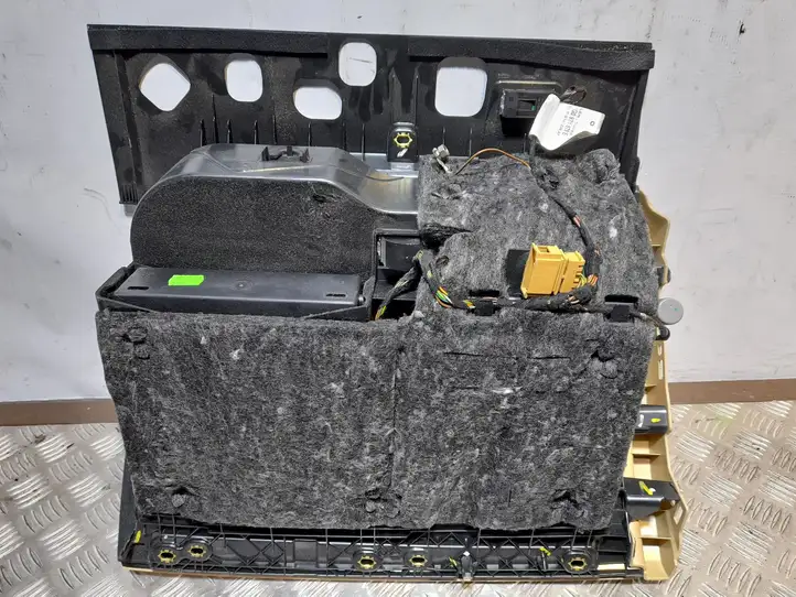 Audi A7 S7 4G (2010 - 2014) 4G0971679E Бардачок в сборе — фото 2