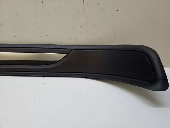 BMW 3 E92 E93 (2005 - 2014) 7120764 Внутренняя отделка переднего порога — фото 2