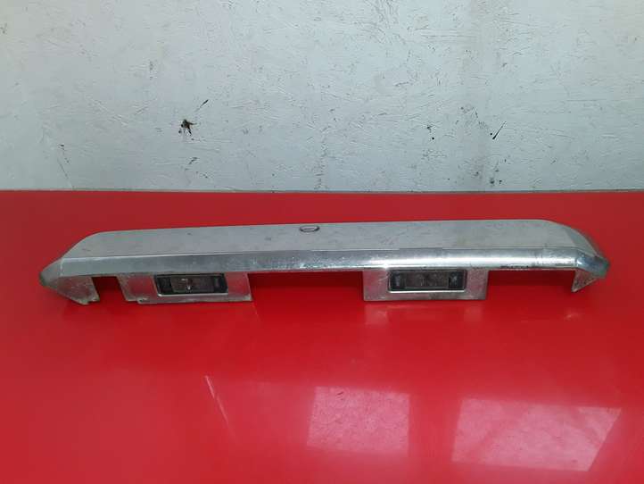 Nissan Pathfinder R51 (2005 - 2012)  90810EB56 Освещение номера