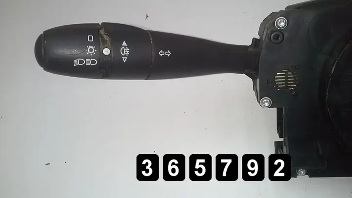 Peugeot 207 (2006 - 2009) 96630732xt Другие включатели / ручки/ переключатели — фото 4