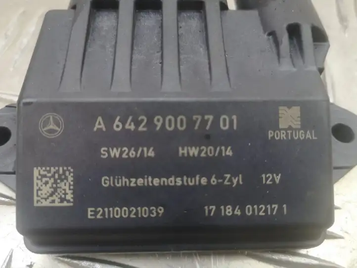 Mercedes-Benz E W212 (2009 - 2016) A6429007701 Реле накала свечей — фото 2
