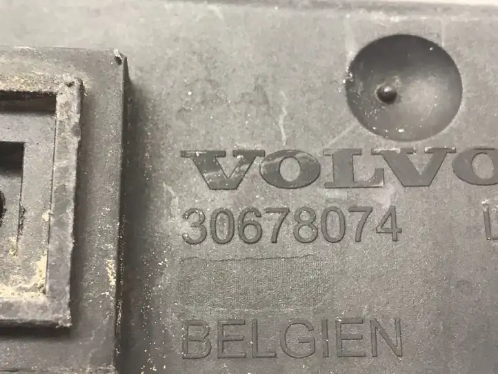 Volvo V50 (2004 - 2008) 30678074 Кронштейн заднего бампера — фото 5