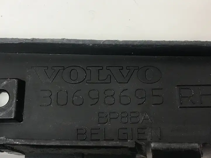 Volvo V50 (2004 - 2008) 30698695 Кронштейн заднего бампера — фото 3