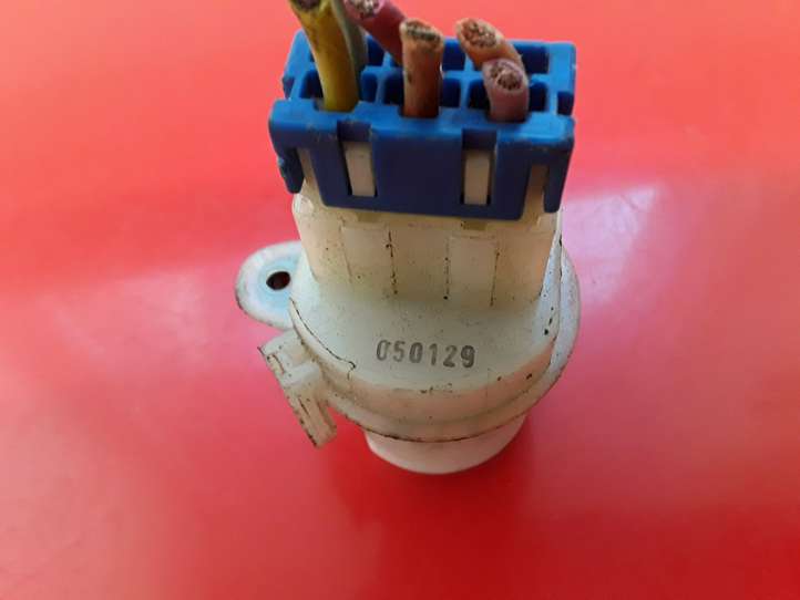 Hyundai Trajet (2000 - 2004)  050129 Контакты замка зажигания