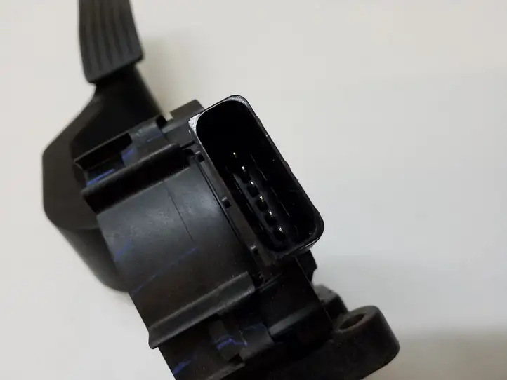Jeep Cherokee (2013 - 2017) 04581652AC Педаль акселератора — фото 2
