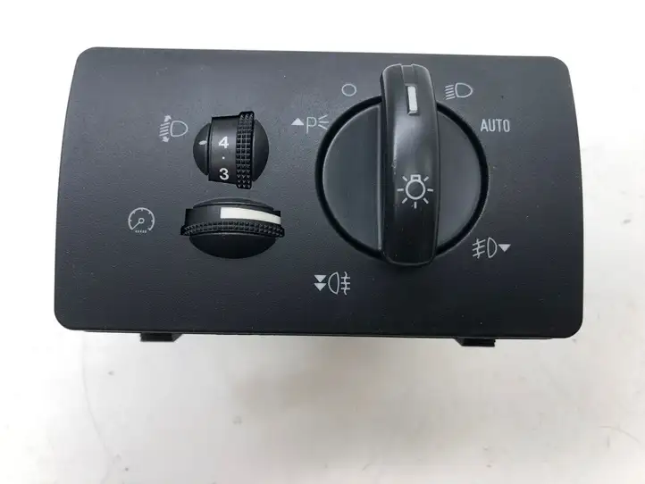 Ford Mondeo Mk III (2000 - 2007) 4S7T13A024LD Включатель фонарей — фото 1