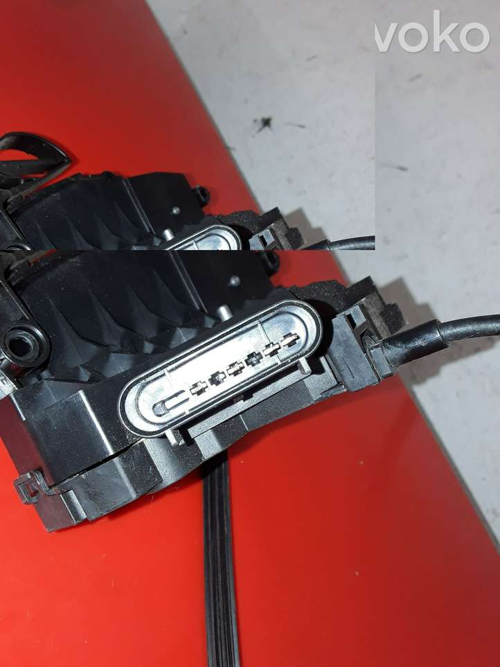 Ford Focus Grand C-MAX (2010 - 2019)  AM5AU21812BB Передняя звукоизоляция