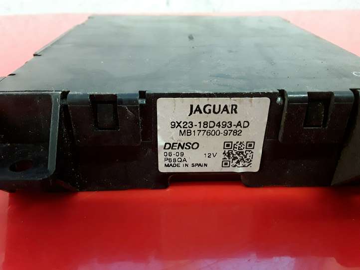 Jaguar XF (2007 - 2015)  9X2318D493AD Модуль блока управления кондиционером