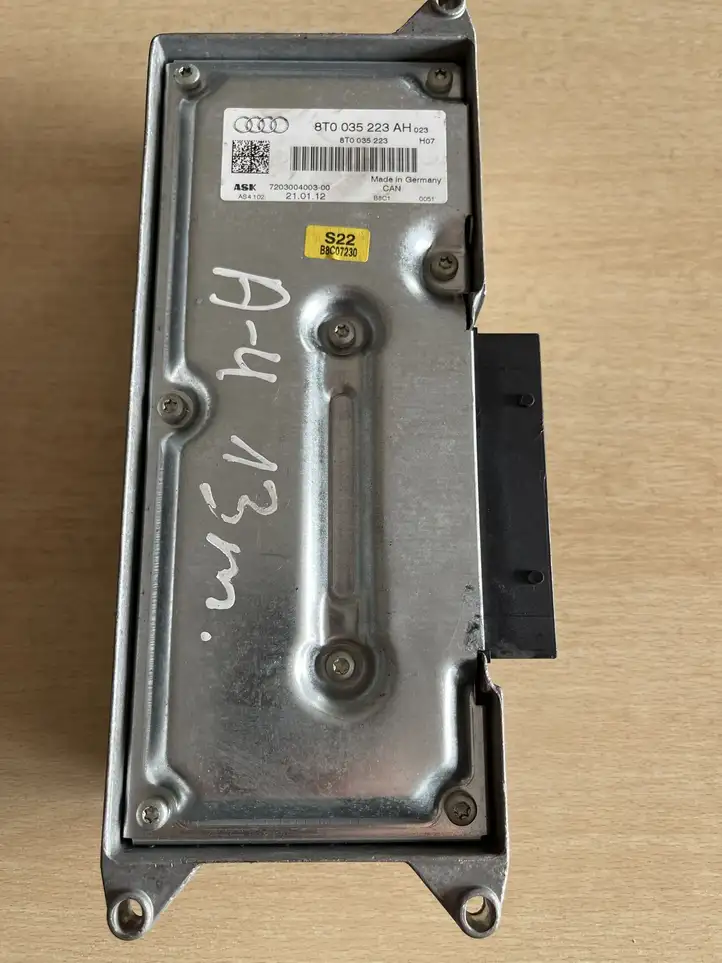Audi A4 S4 B8 8K (2011 - 2015) 8TO035223AH Усилитель звука — фото 1