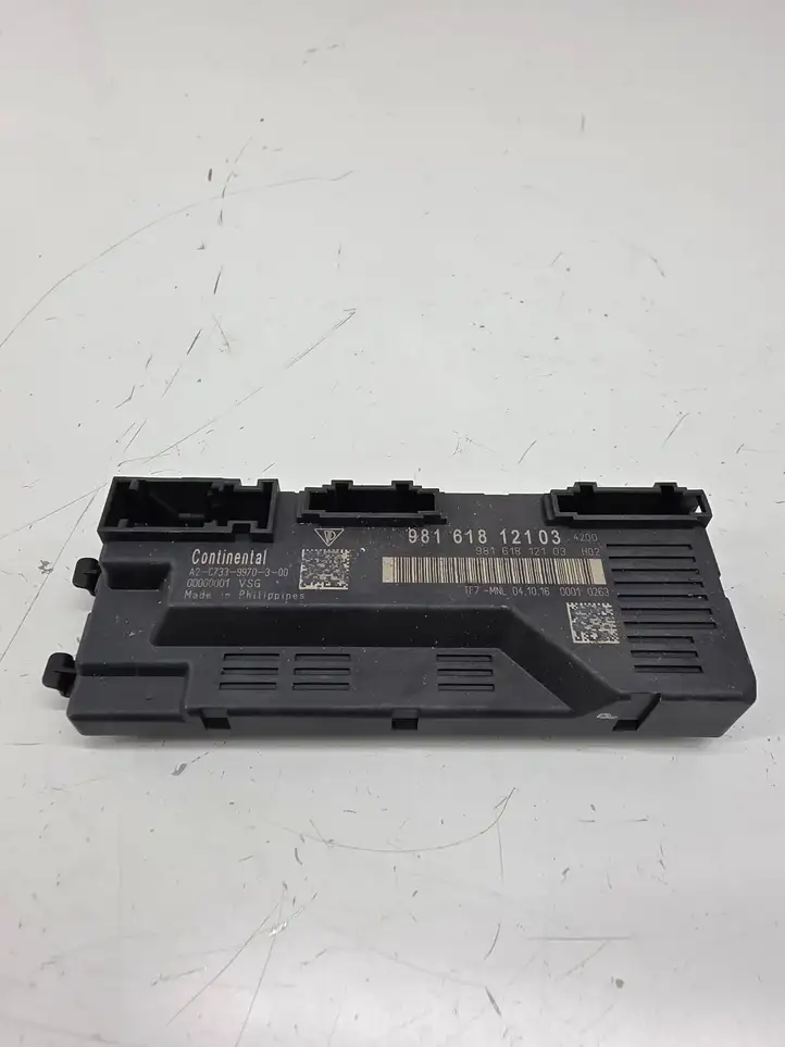 Porsche Boxster 982 (2016 - )  98161812103 Блок управления складной крышей