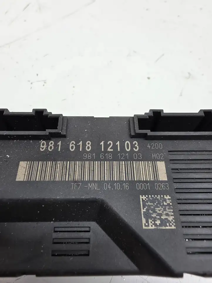 Porsche Boxster 982 (2016 - )  98161812103 Блок управления складной крышей