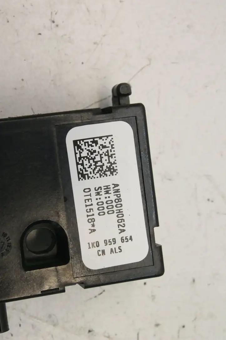 Volkswagen Tiguan (2007 - 2011) 1K0959654 Датчик угла поворота руля — фото 4