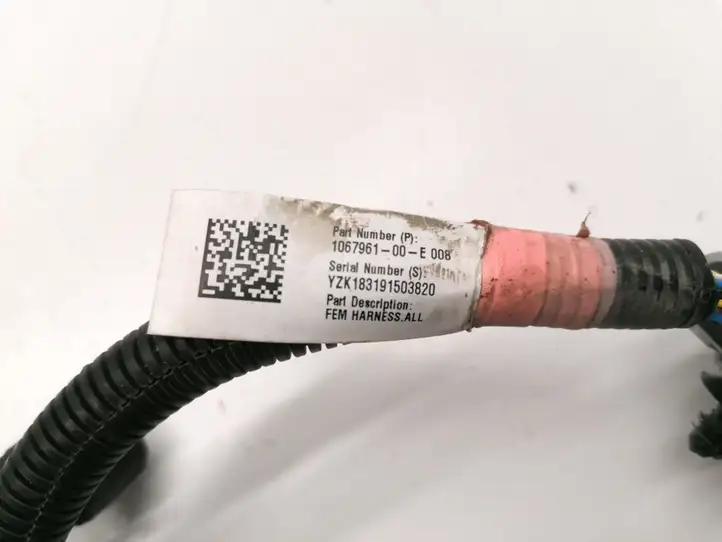 Tesla Model 3 (2017 - 2023) 1067961-00-E Прочая электропроводка — фото 2