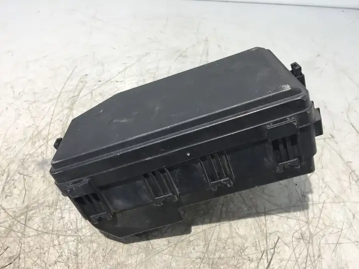 Honda Civic IX (2011 - 2017) TV0E010 Блок предохранителей — фото 1