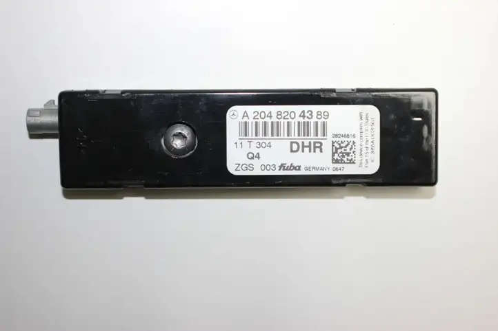 Mercedes-Benz E C207 W207 (2009 - 2017) A2048204389 Усилитель антенны — фото 1