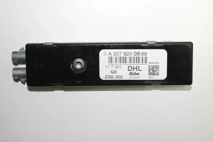 Mercedes-Benz E C207 W207 (2009 - 2017) A2078200689 Усилитель антенны — фото 1