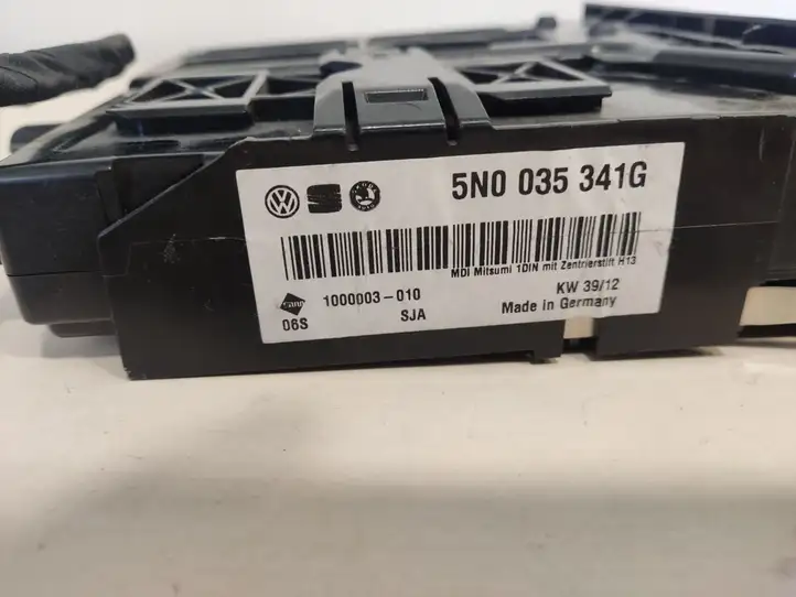 Volkswagen PASSAT B7 (2011 - 2014) 5N0035341G USB модуль — фото 7