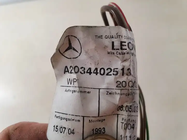 Mercedes-Benz C W203 (2000 - 2007) A2034402513 Проводка передней двери — фото 2