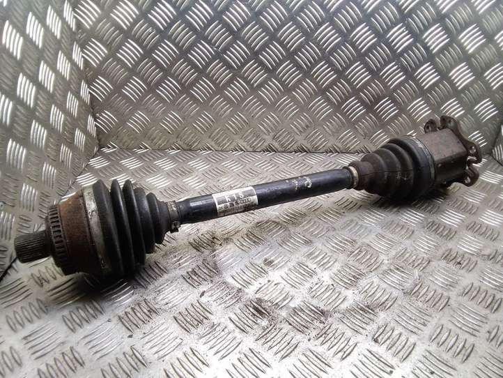 Audi A4 (2000 - 2006)  8E0407271S Передняя полуось