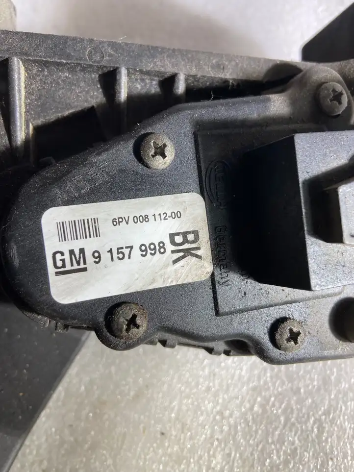Opel Astra G (1998 - 2004) 9157998 Педаль акселератора — фото 2