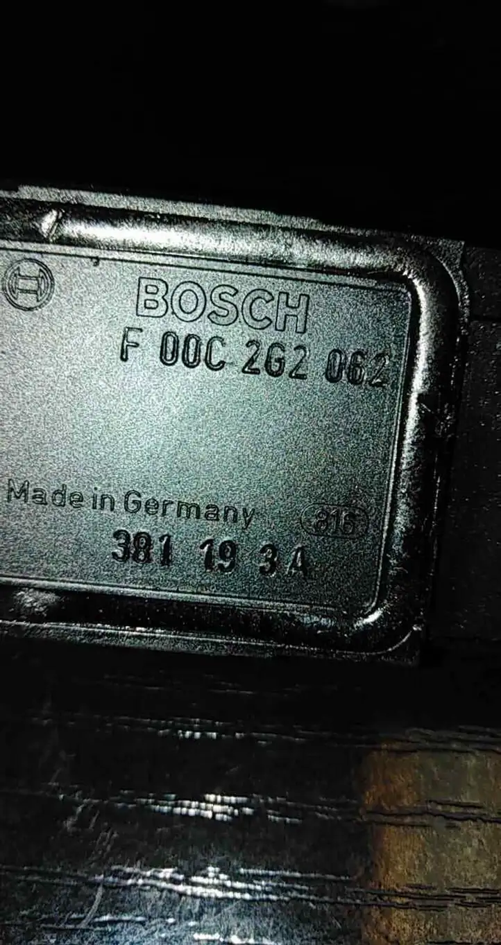 BMW 3 E92 E93 (2005 - 2014) 381193A Датчик массового расхода воздуха — фото 2