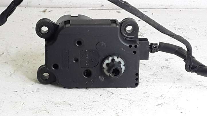 Opel Zafira (2003 - 2006)  EAD511 Двигатель задвижки потока воздуха