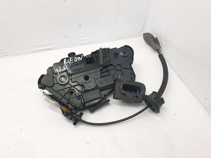 Seat Leon (5F) (2012 - 2019)  15A5K1837015E Передняя звукоизоляция