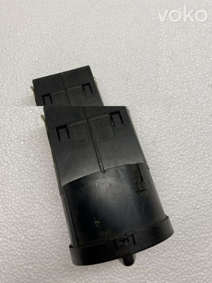 Volkswagen Sharan (2003 - 2010)  3B00941531C Включатель фонарей