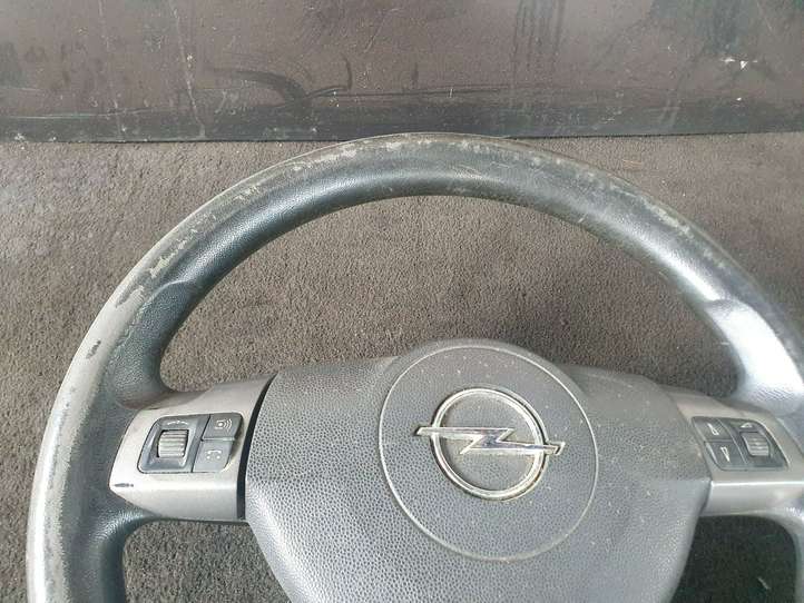 Opel Zafira (2003 - 2006)   Руль