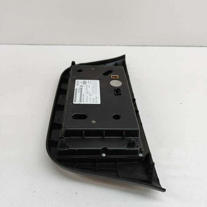 Iveco Daily 5th gen (2011 - 2015)  5801727206 Экран/ дисплей / маленький экран