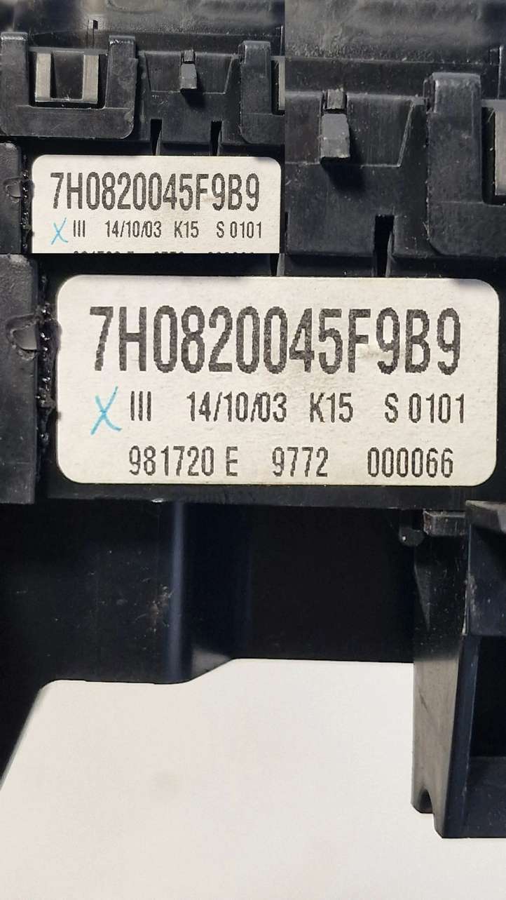 Volkswagen Transporter-Caravelle (2003 - 2009)  7H0820045F9B9 Блок управления кондиционера воздуха / климата/ печки (в салоне)