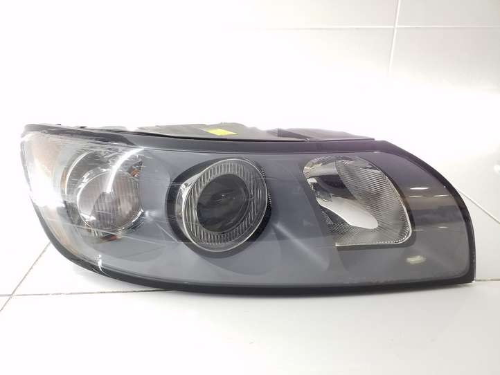 Volvo V50 (2004 - 2008)  31335222 Передняя фара