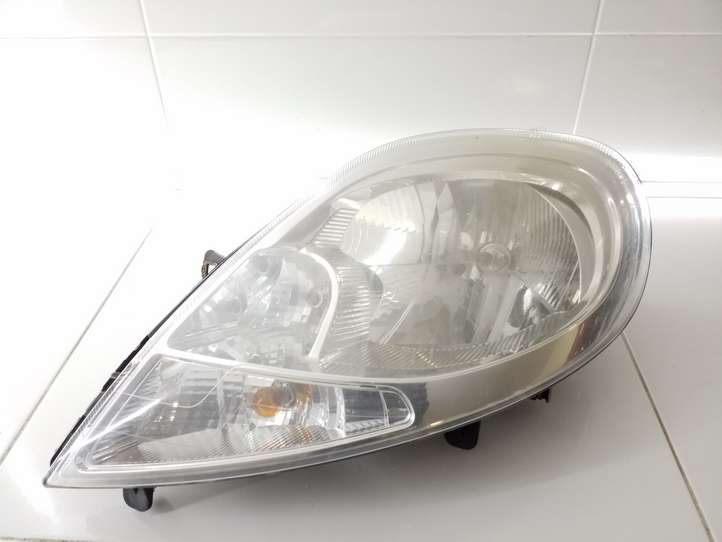 Renault Trafic II (X83) (2002 - 2014)  8200701354 Передняя фара