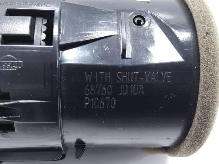 Nissan Qashqai (2006 - 2010)  68760JD10A Боковая воздушный дефлектор