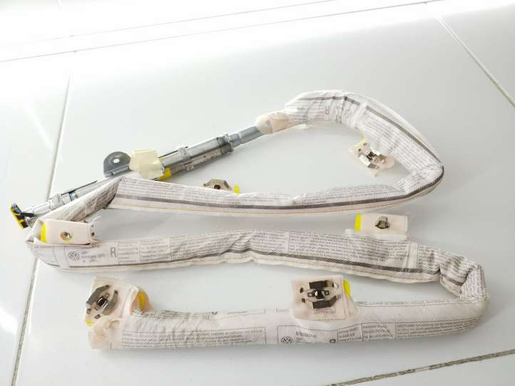 Volkswagen Polo (2009 - 2015)  6R0880742 Звукоизоляция крыши