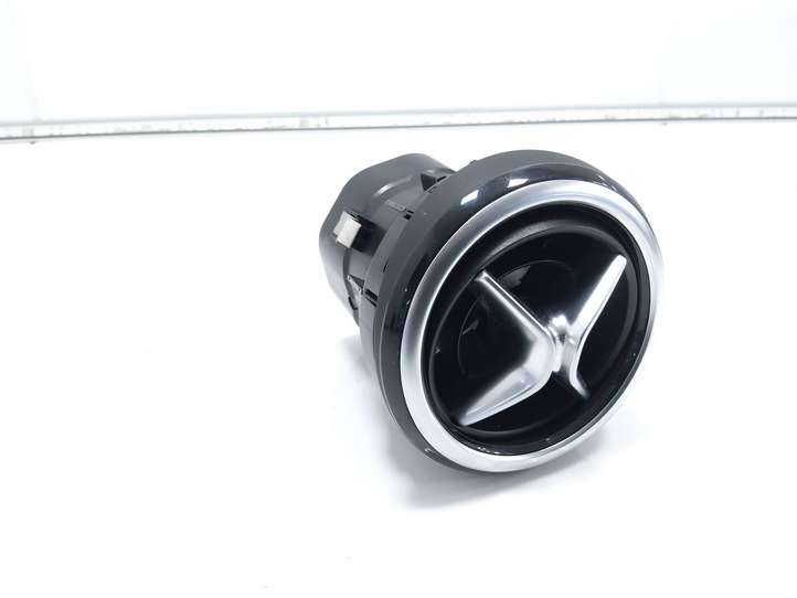 Mercedes-Benz B-class W246 (2011 - 2014)  A24686703549051 Центральный дефлектор